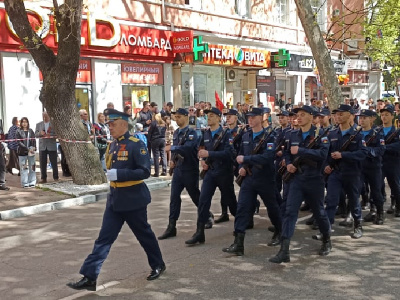 В Туапсе прошел парад Победы