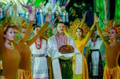 Ансамбль барабанщиков из Туапсинского района принимает участие в концерте праздника урожая в Краснодаре
