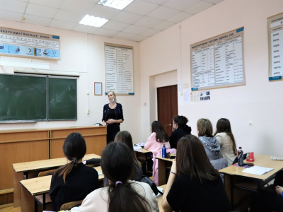 Видеолекторий антинаркотической направленности «Должен знать»