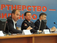 Анатолий Русин поставил задачу усилить меры безопасности в дни майских праздников