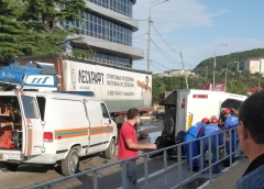 Пострадавшим в ДТП, произошедшем в Туапсе, с участием пассажирских автобусов оказывается необходимая помощь