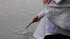 Более полутора тысяч жителей Туапсинского района окунулись в крещенские воды
