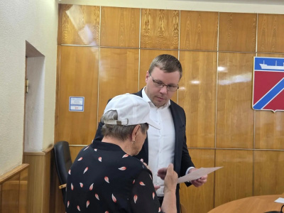 Глава Туапсинского округа провел приём граждан по личным вопросам Глава Туапсинского округа провел приём граждан по личным вопросам