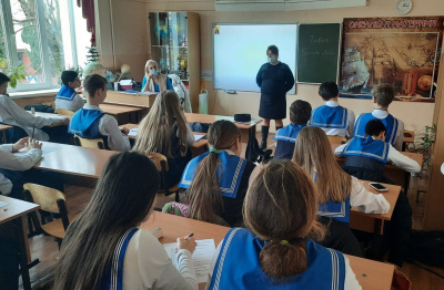 Для школьников провели антинарко лекторий Для школьников провели антинарко лекторий