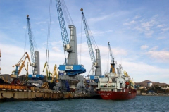 Туапсинский морской торговый порт в 2020 году перевалил около 15 миллионов тонн груза
