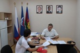 Глава Туапсинского района провел прием туапсинцев в общественной приемной местного отделения партии «Единая Россия»