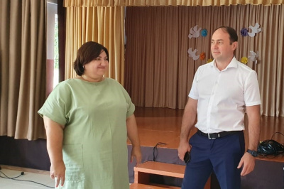 Сергей Сидоренко посетил Дома культуры в хуторе Терзияне и в селе Гойтхе
