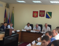 Депутаты ЗСК и представители администрации Краснодарского края посетили предприятия северных поселений Туапсинского района