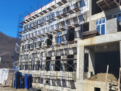 В Туапсинском районе продолжается возведение пристройки к средней школе № 19