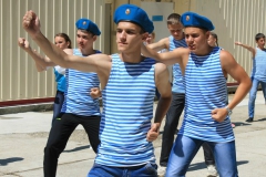 В Туапсинском районе проходят подготовку юные десантники и правозащитники из разных регионов России