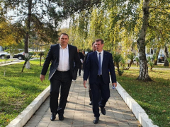 Виталий Мазнинов свой рабочий день проводит в Джубгском поселении