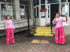 На избирательных участках в Туапсинском районе выступают творческие коллективы