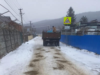 Трассы и перевалы в Туапсинском районе от снега расчищены