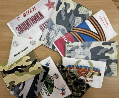 Дошкольники в Туапсинском округе приняли участие в благотворительной акции  «Тепло для Героя»