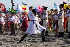 Туапсинцы в «Атамани» покажут, как адыгские женихи невест сватают и как казачки кулеш варят