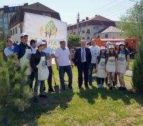 1400 деревьев высадили в Туапсинском районе в дни двухмесячника чистоты