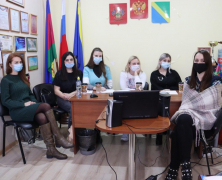 Команда знатоков-учителей из Туапсе вошла в десятку лучших по итогам турнира Краснодарского края по игре «Что? Где? Когда?»