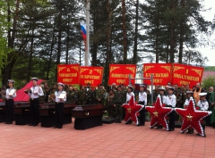 В селе Шаумяне Туапсинского района захоронили найденные останки 63 погибших защитников Туапсе