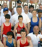 Спортивная площадка - подарок ко Дню района