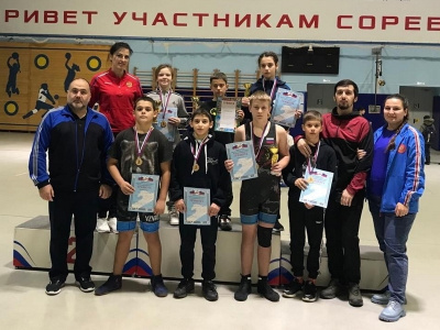 Туапсинские спортсмены завоевали пять медалей на первенстве по вольной борьбе в Белореченске