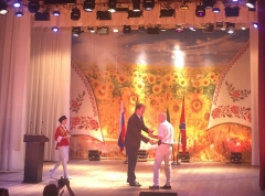 На торжестве в Туапсе в честь празднования 80-летнего юбилея Краснодарского края наградили заслуженных жителей Туапсинского района