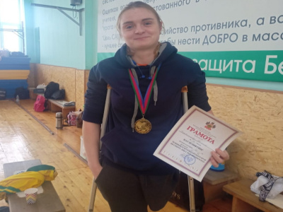 Туапсинка одержала победу на чемпионате Краснодарского края по пауэрлифтингу среди спортсменов-паралимпитйцев